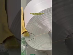 সম্পূর্ণ স্বয়ংক্রিয় এপ্রন তৈরি ভাঁজ প্যাকিং 3 ইন 1 মেশিন