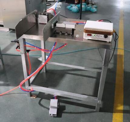 Small Footprint Pedal Operated Paper Napkin Family Pack Semi-automatic Outer Plastic Film Sealing Machine